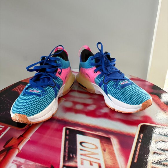 Nike LeBron Witness VII - Picture 2 of 5